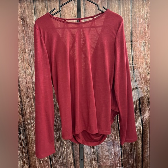 GUC Emery Rose Blouse - Picture 2 of 2